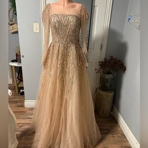 Elegant Long Sleeve Sequin Ball Gown Dress